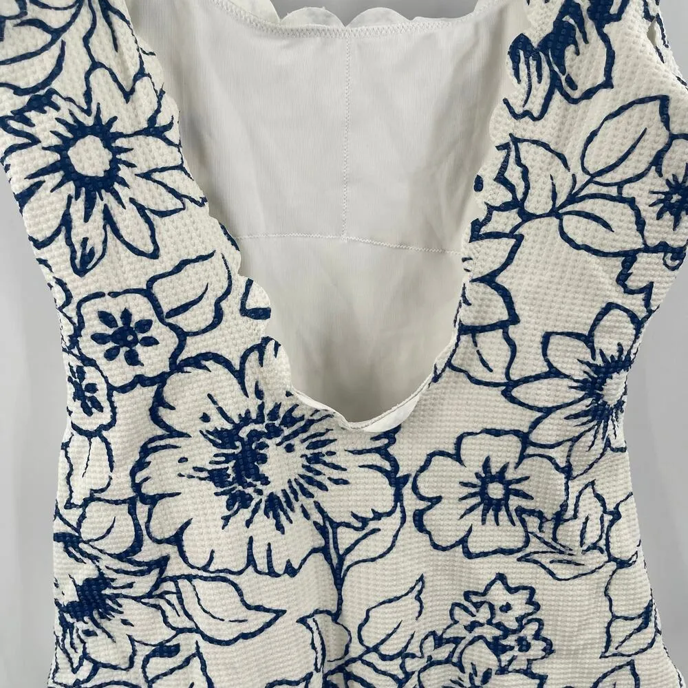 AERIE Swimsuit Medium One Piece Full Coverage White Blue Floral Unlined No Cups - Image 10