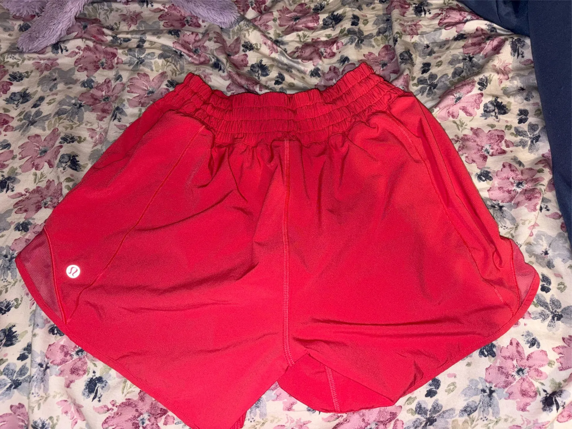 Pink Lululemon Shorts Hot Hotty Hot 4" - Image 2