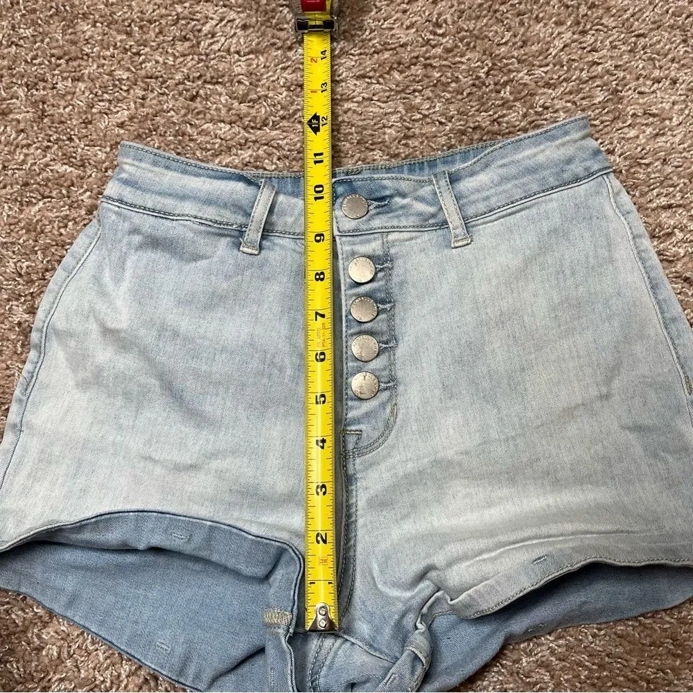 Kendall & Kylie High Rise Button Fly Shorts - Image 9