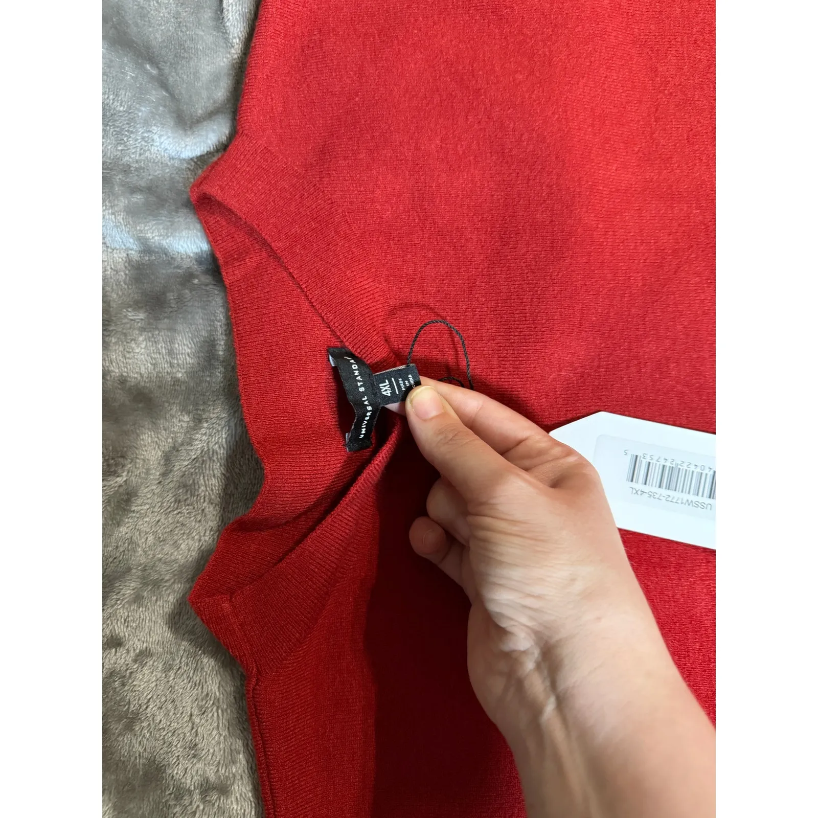 NWT‎ Universal Standard Size 4XL (38-40) Red Crew High Neck Sweater Tank Shirt - Image 5