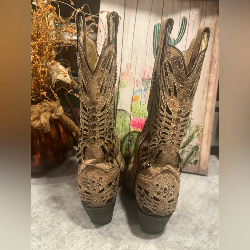 Corral Women's Cowboy Boot Size 5.5 Sequin Butterfly Distressed Brown Leather - Image 5