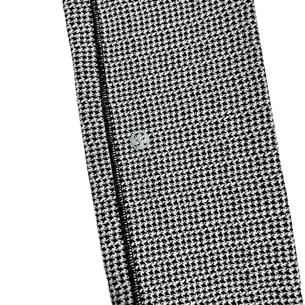 Lululemon Speed Up Tight Full On Luxtreme 28" Leggings Teeny Tooth White Black - Image 5