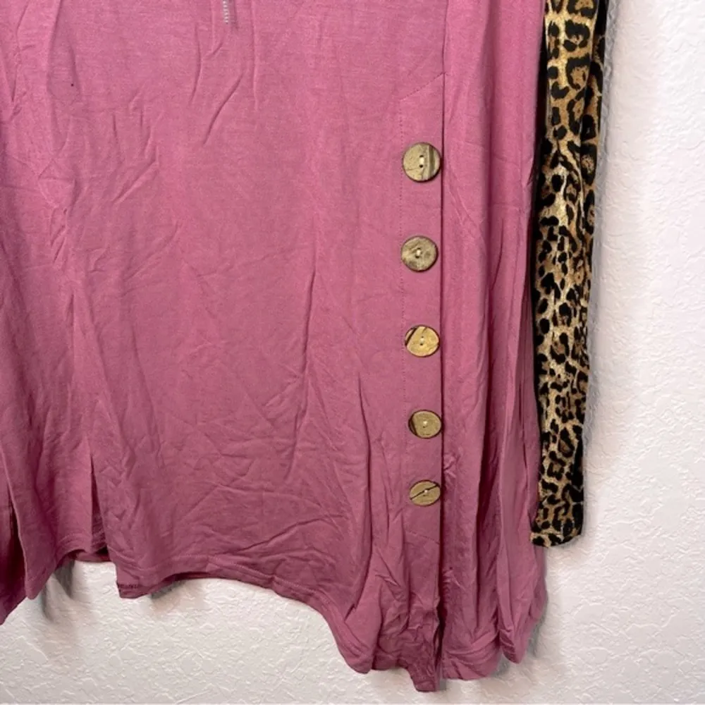 VIISHOW Women’s Long Sleeved Leopard Print Mauve Blouse w Necklace Size M New! Purple Size M - Image 5
