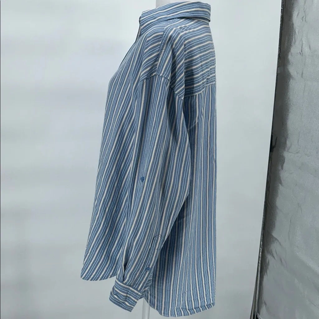Babaton Aritzia archive button down shirt light blue white stripe size Xs - Image 5
