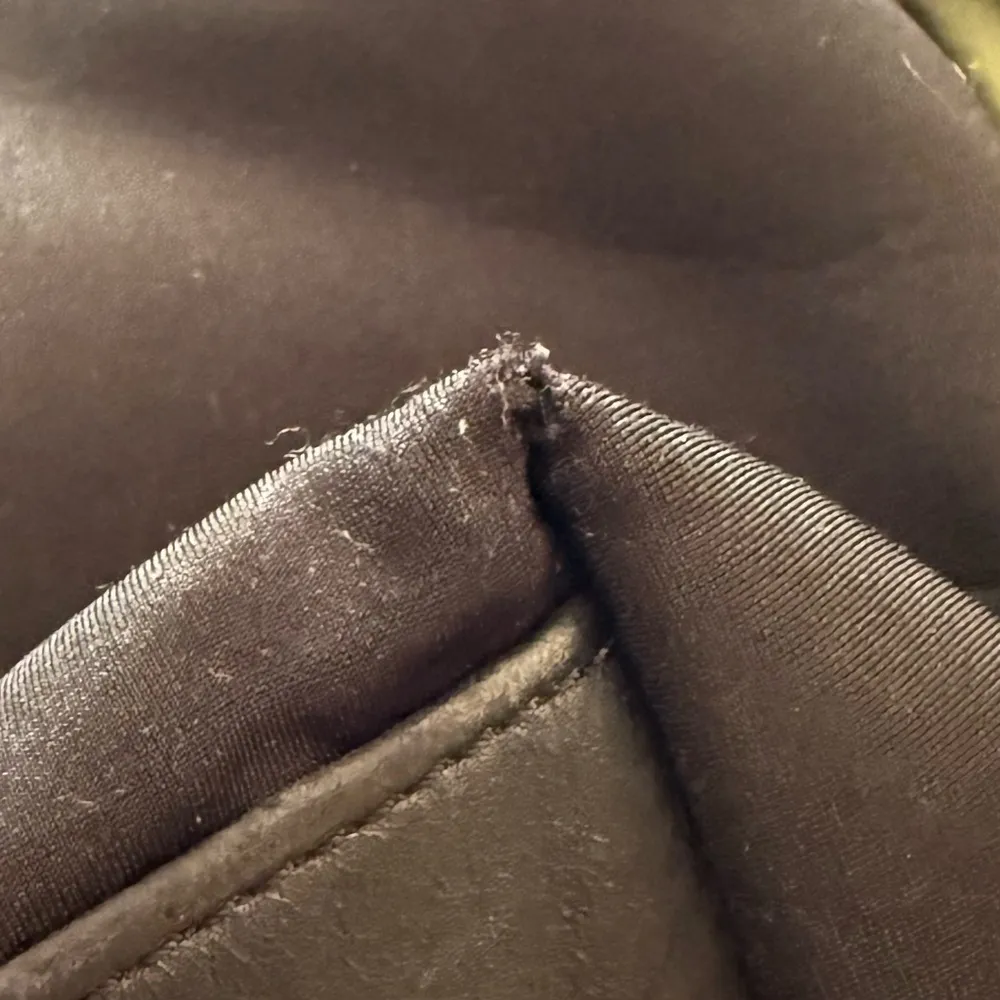 Vintage COACH 6217 Black Neoprene w/ Leather Handle Triple Compartment Tote Bag - Image 15