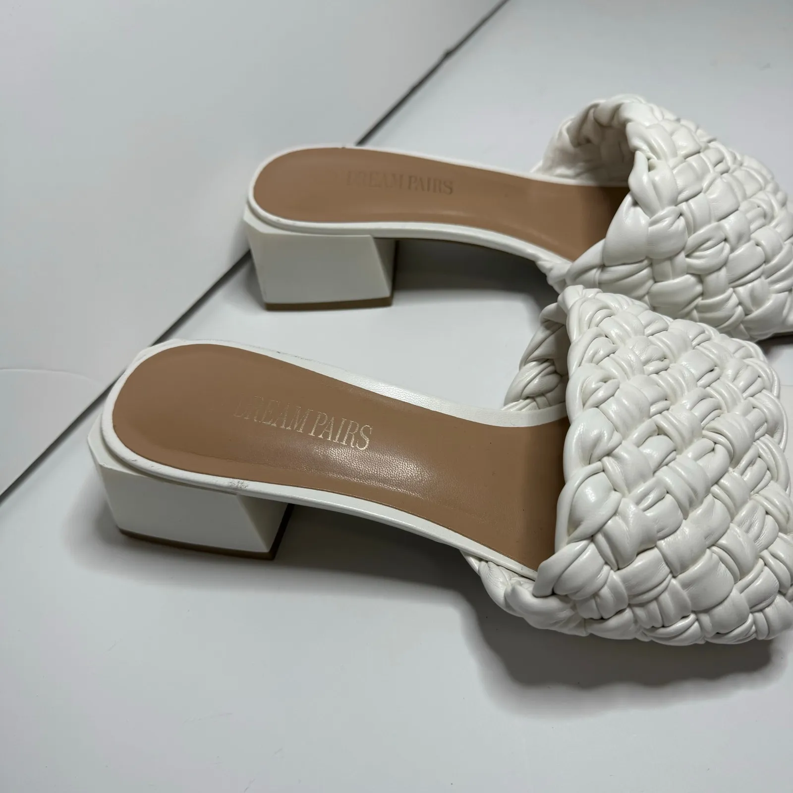 Dream Pairs Womens‎ White Braided Slip On Sandals Size 10 - Image 3