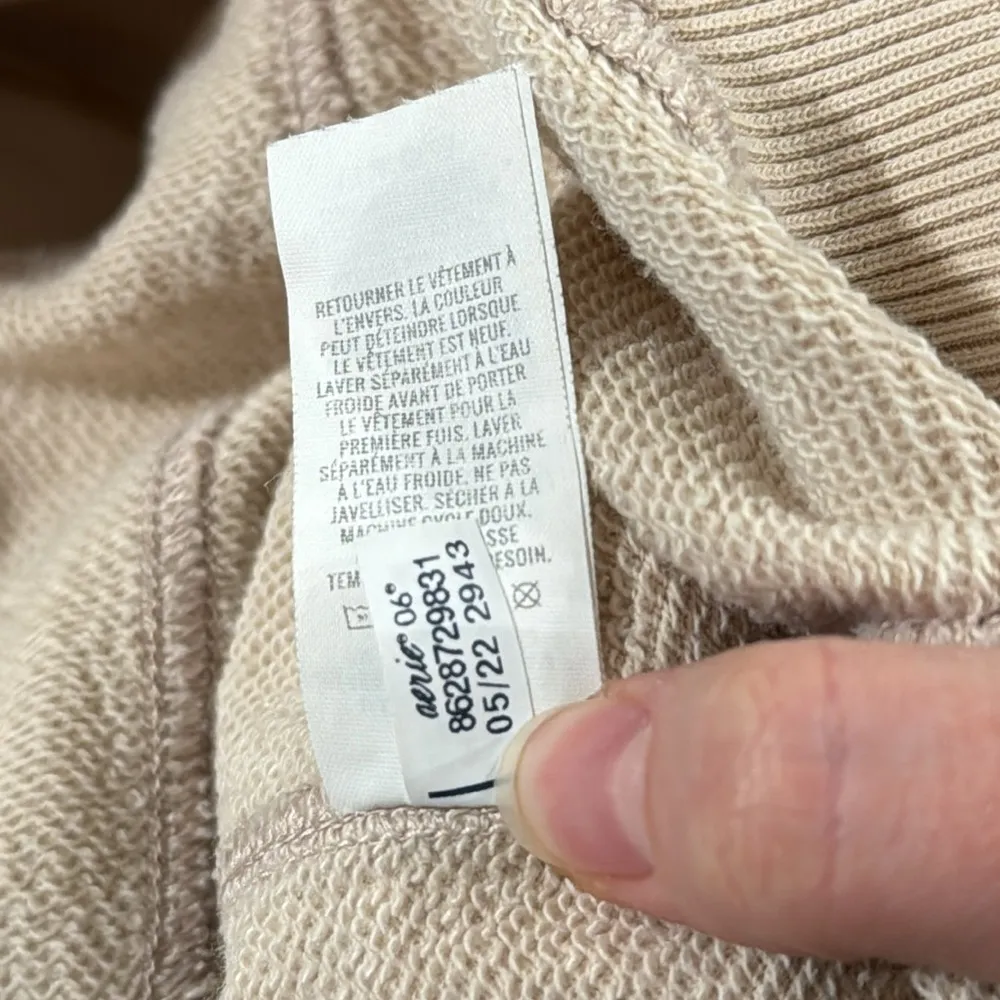 Aerie quarter snap button  high neck relaxed sweatshirt  in Cream Size S - Image 14