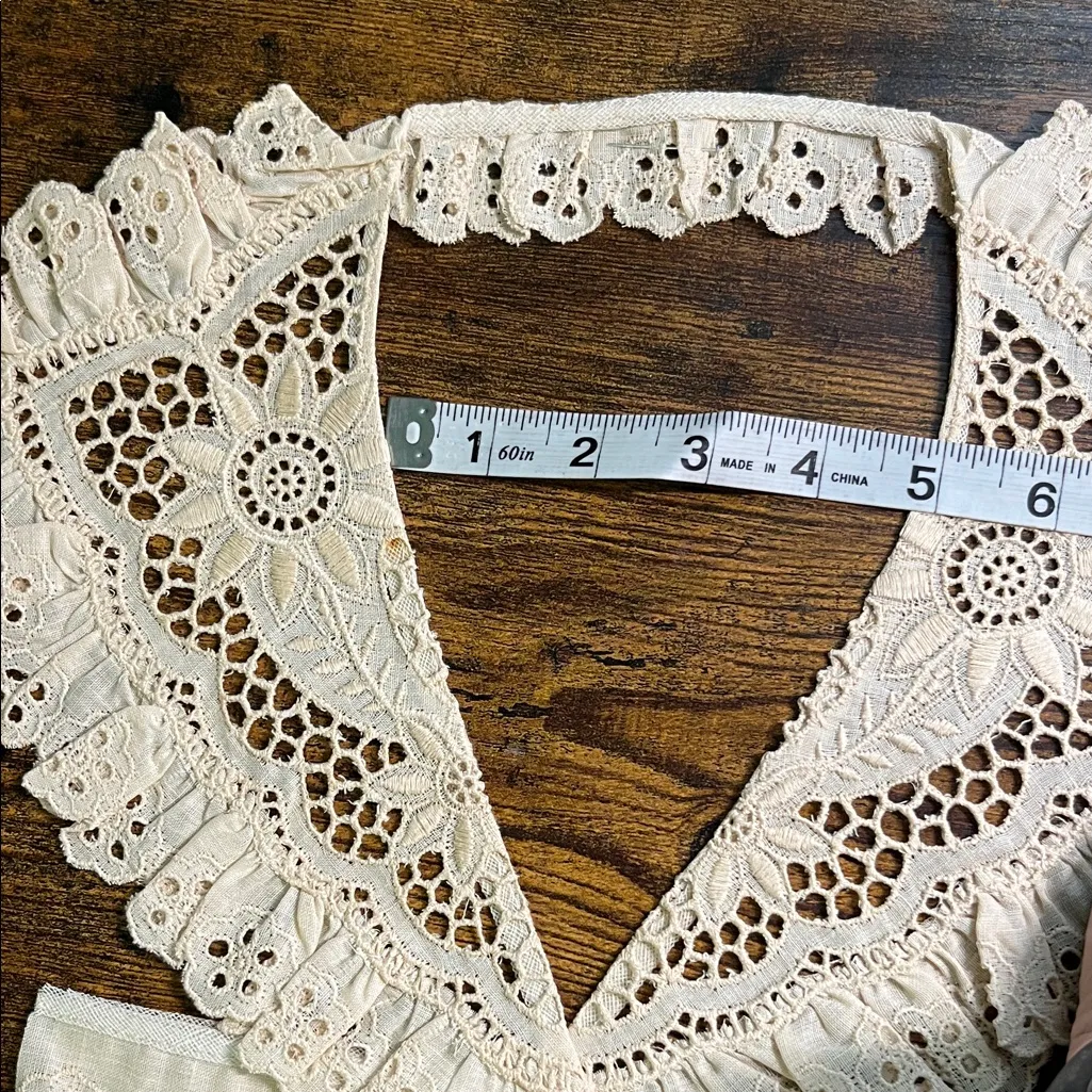 Vintage Cream Lace Collar Blouse Accessory - Image 5