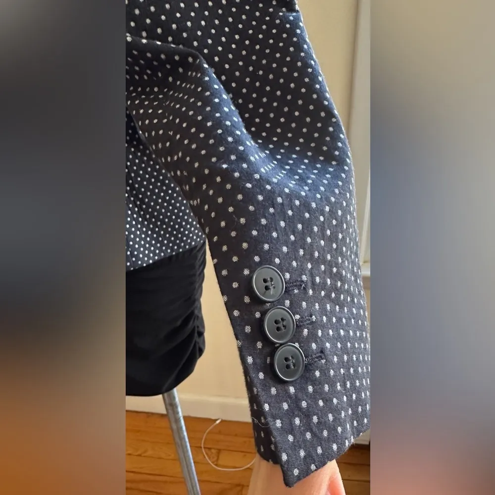 New York & Company Black & White polkadots,1 Button Blazer SZ 14 Good Condition - Image 4