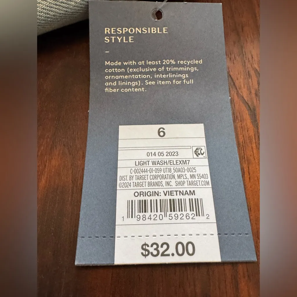 Universal Thread Light Wash Cropped Two way Trouser size 6 NWT - Image 7