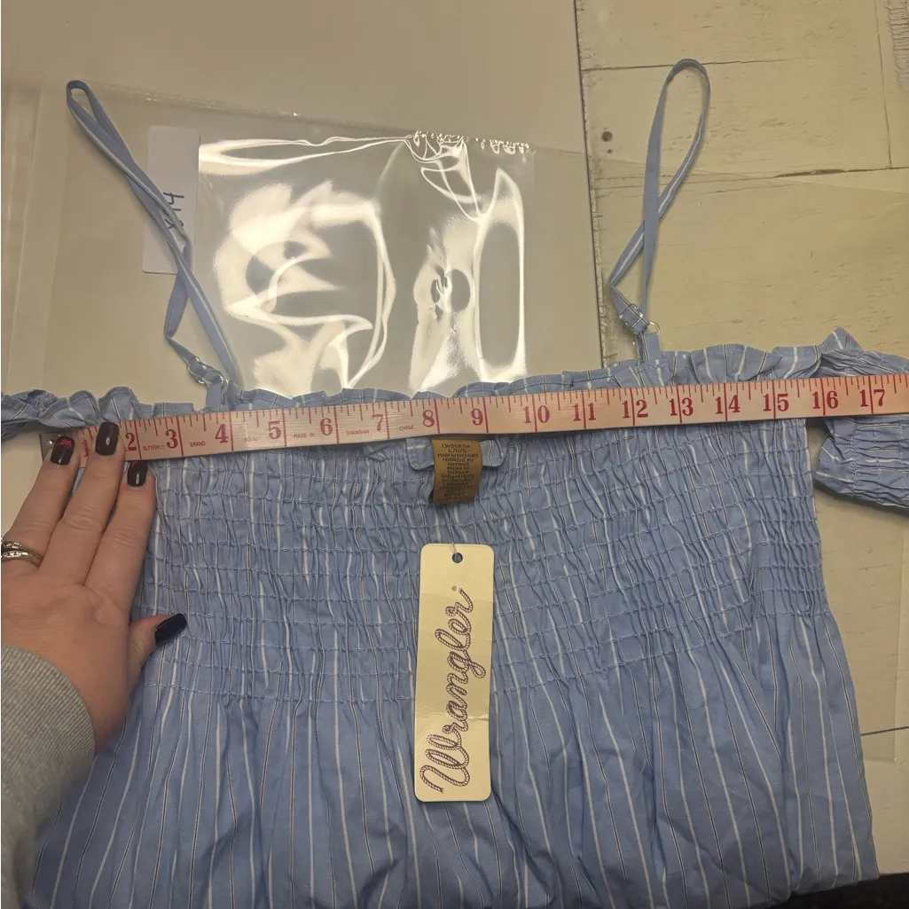 Wrangler Blue Striped Smocked Peasant Dress Off Shoulder Bell Sleeves Size Large - Image 4