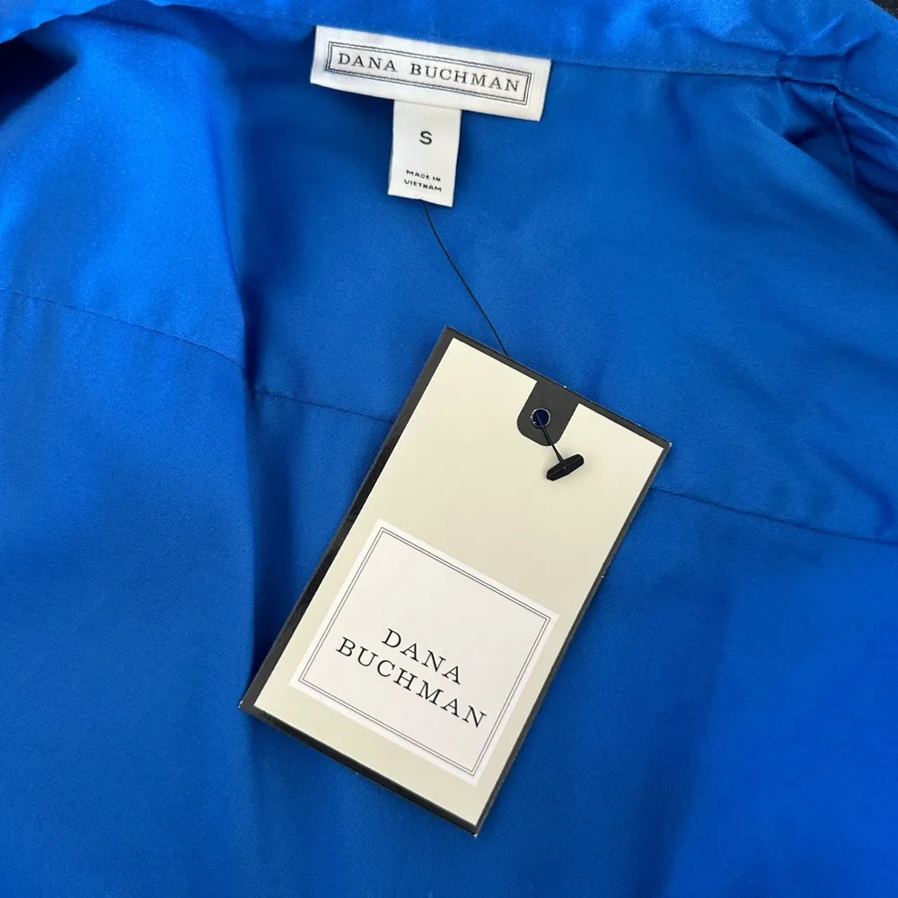 Dana Buchman Blue Fitted Notched Collar Top - Image 4