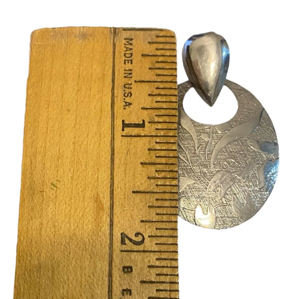 Vintage Floral Engraved Oval Drop Earrings Silver Plated Statement Stud - Image 5