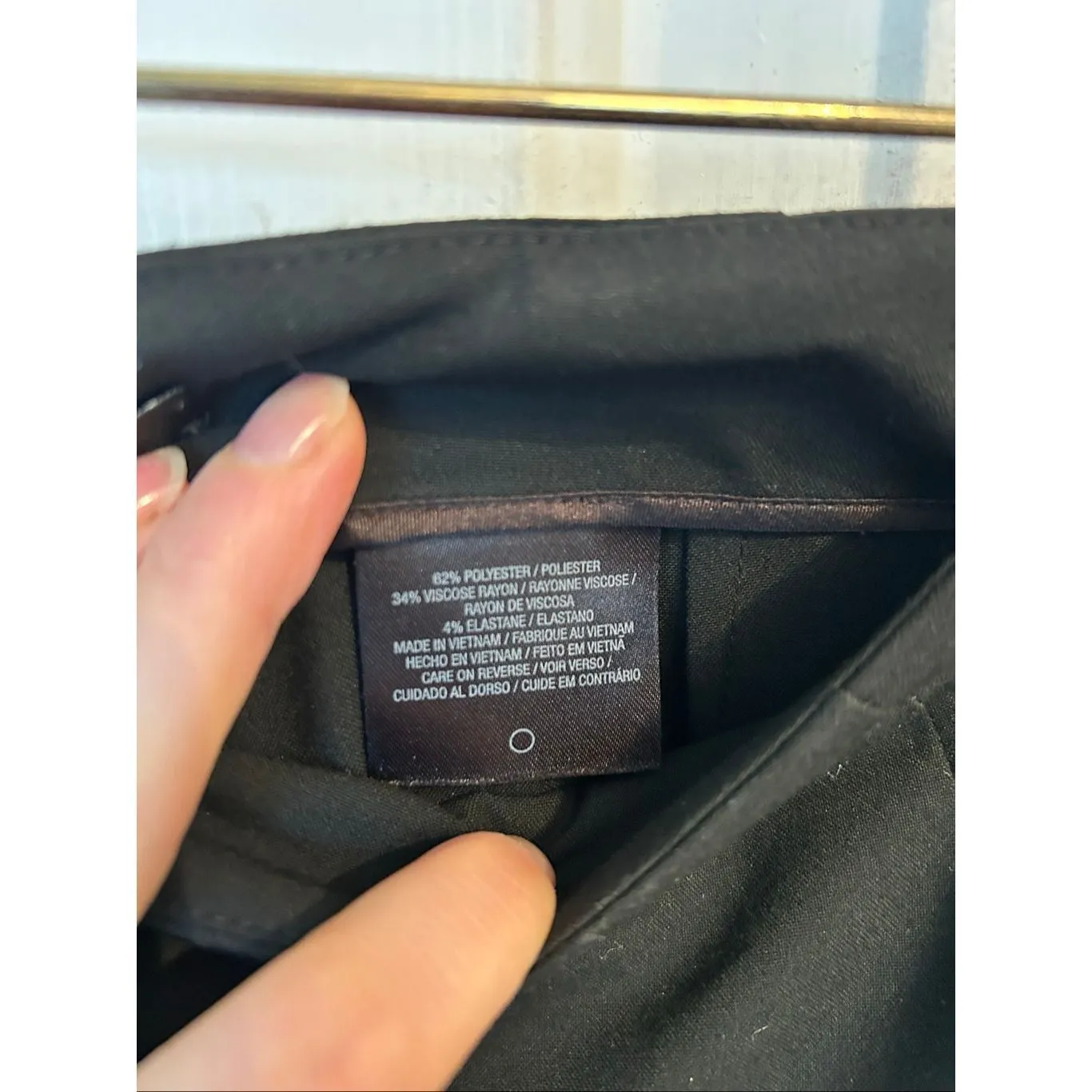 Elie Tahari skinny high rise dress pants size 2 - Image 4