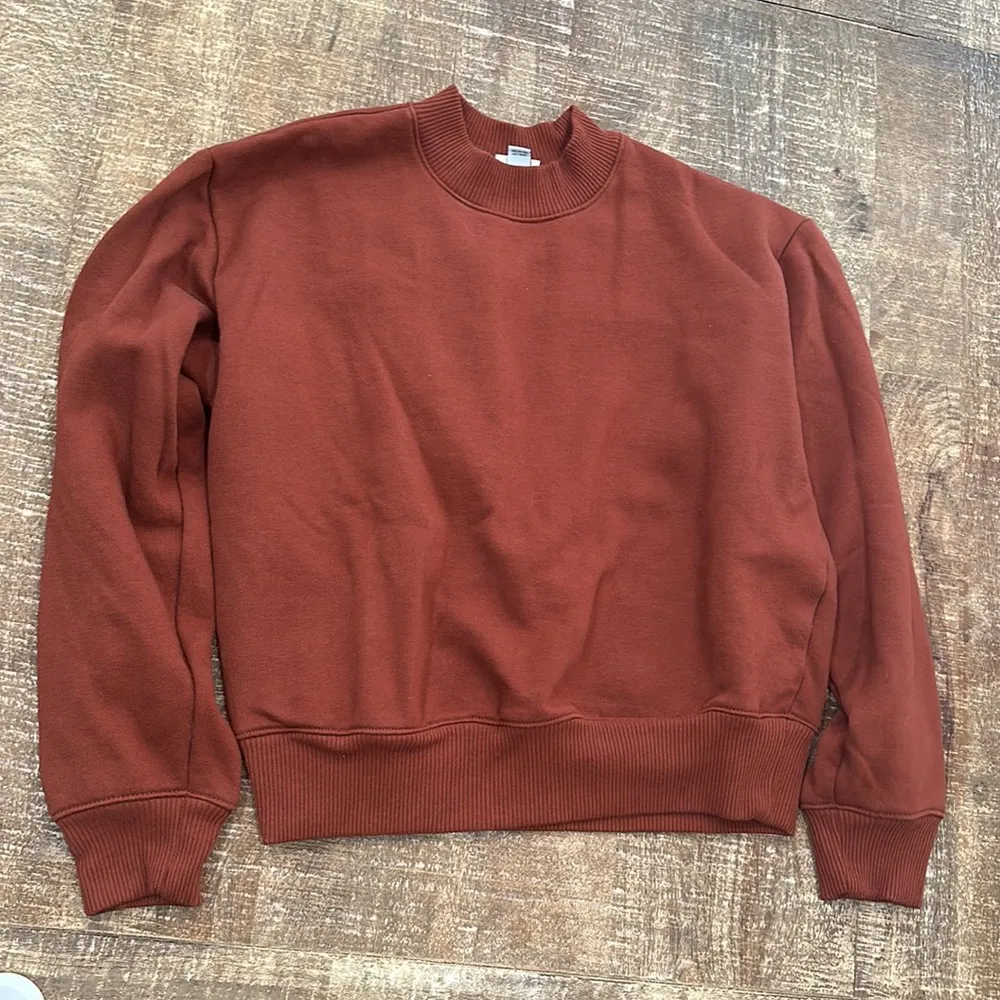 Target a new day sweatshirt burnt orange XS - Image 3