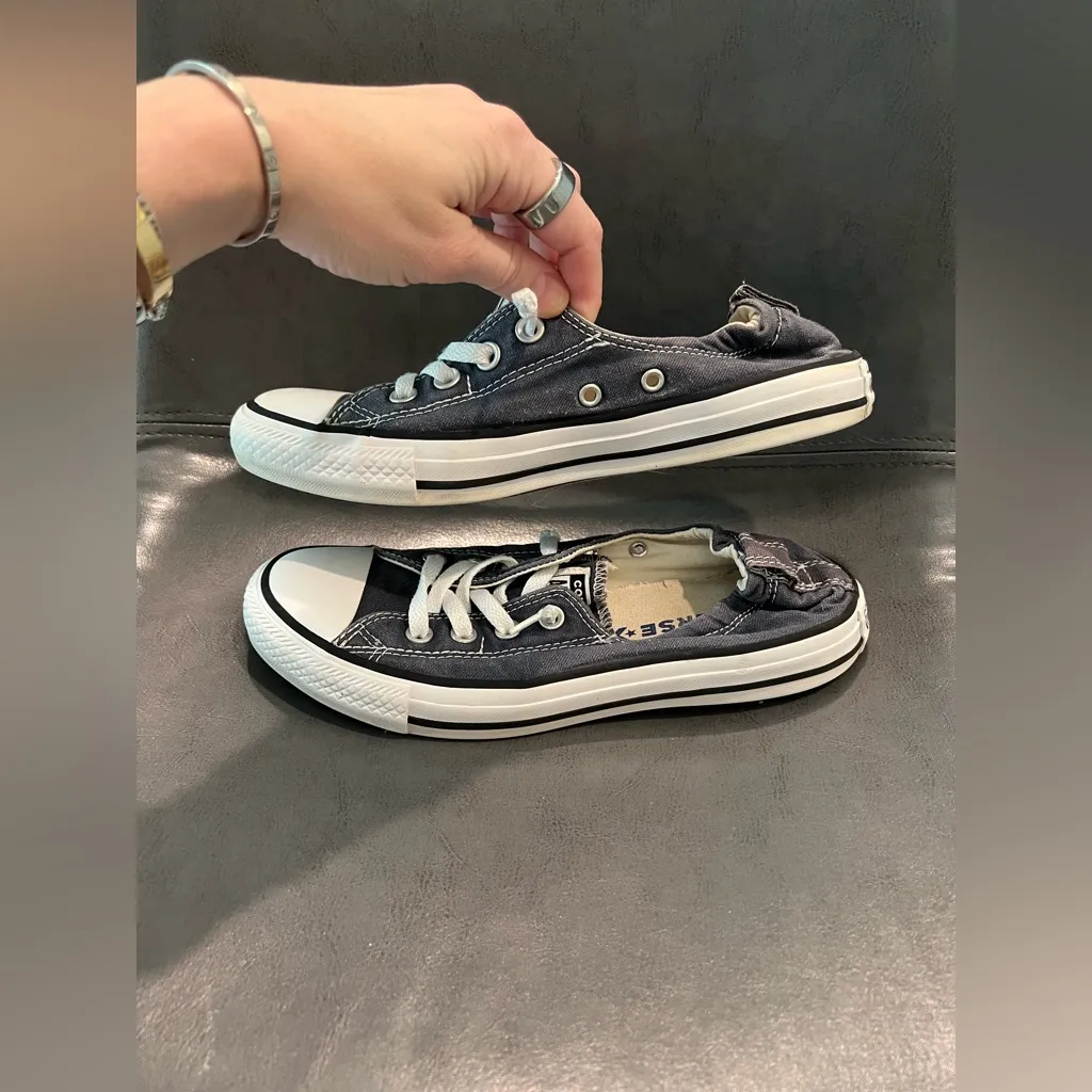 Navy Blue Converse Shoreside Women's Size 8.5 - Image 3