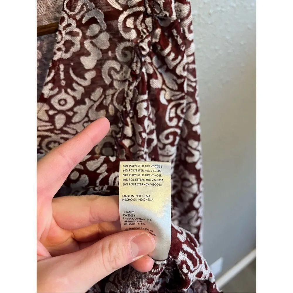 By Anthropologie Jacquard Peasant Blouse Sz Small Wine Color Cropped - Image 4
