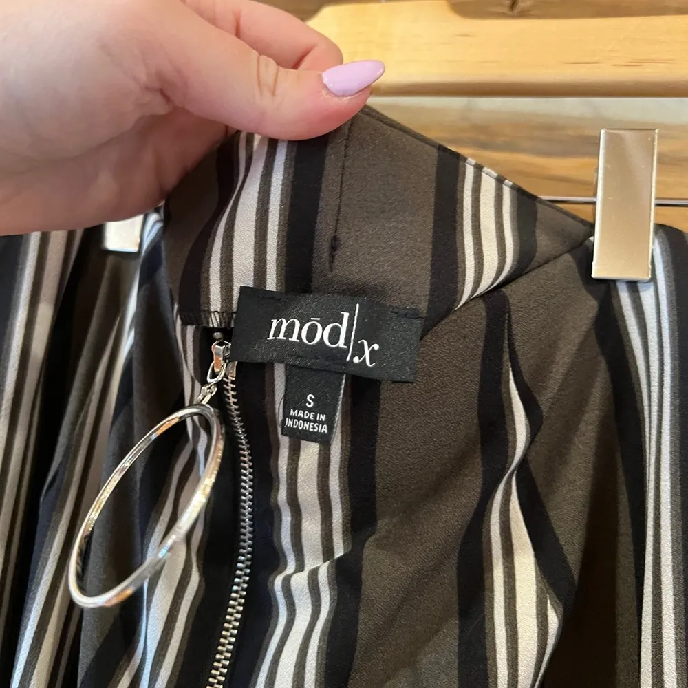 mōd x Woven Wide Leg O - Image 4