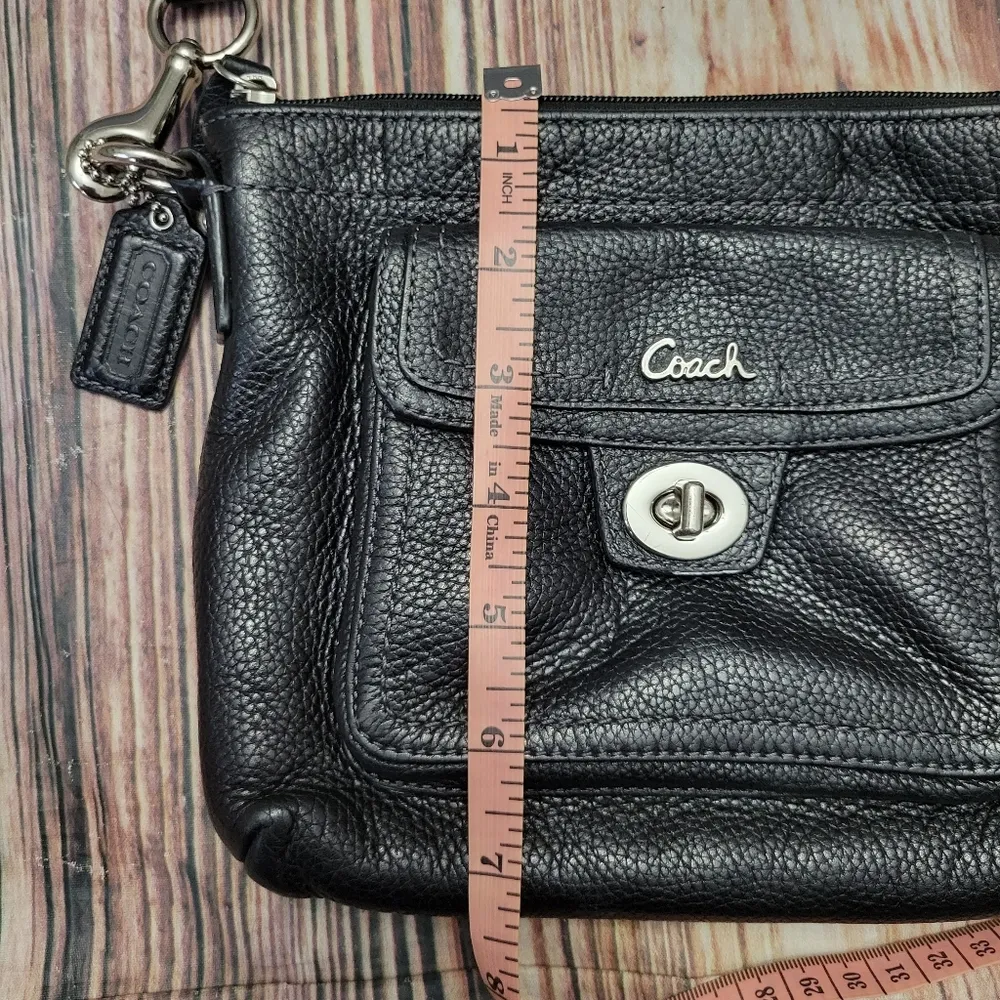 Coach  Black Pebble Leather Crossbody w/COA - Image 15