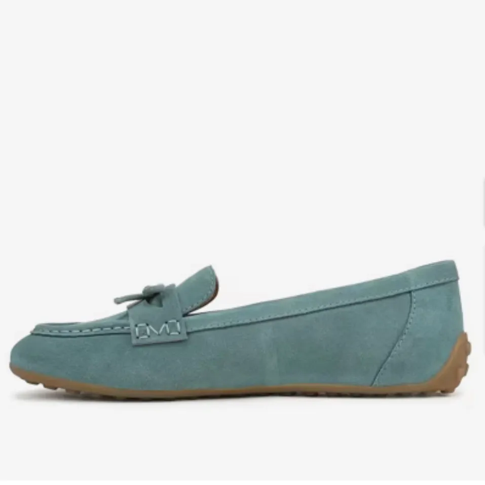 Vionic Taryn Blur Suede Bow Loafers Size 9 - Image 3