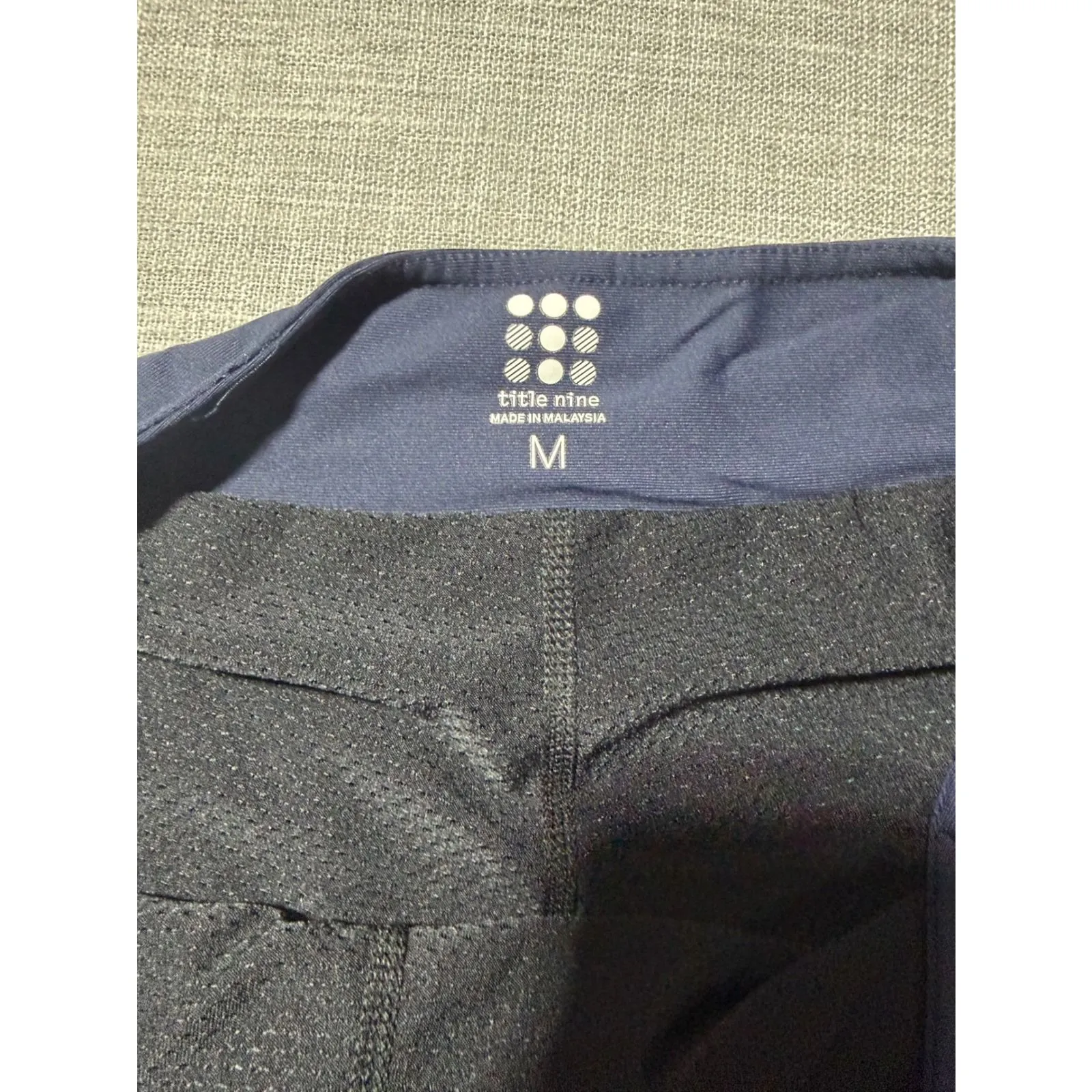 Title Nine Women's Athletic Skirt Tennis Golf Skort Laser Cut Perforated Navy M - Image 3