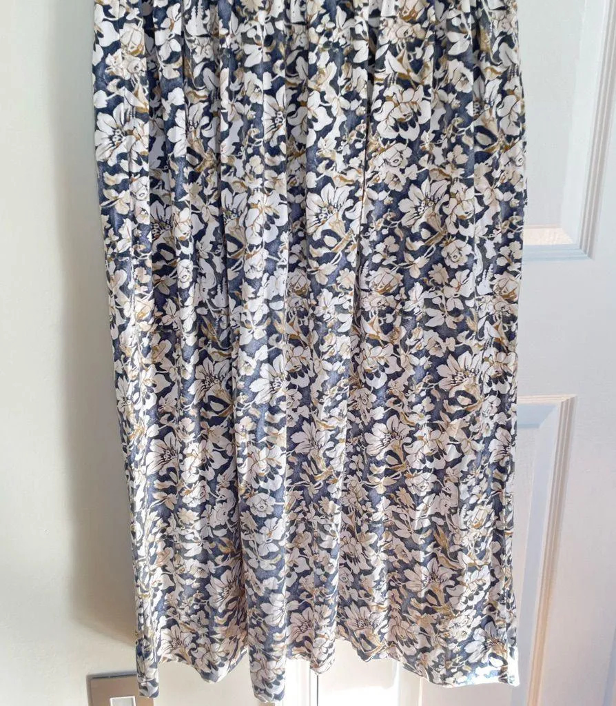 Peruvian Connection Maxi Dress M Cotton Cream Navy Floral A-Line Pockets Boho - Image 9
