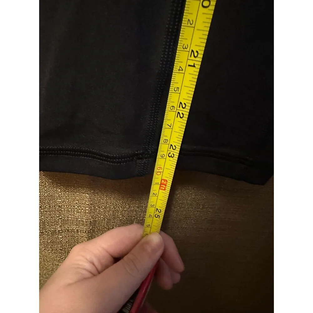 Alo Yoga  Womans Cropped Goddess Legging Black Size Small 24” Inseam - Image 4