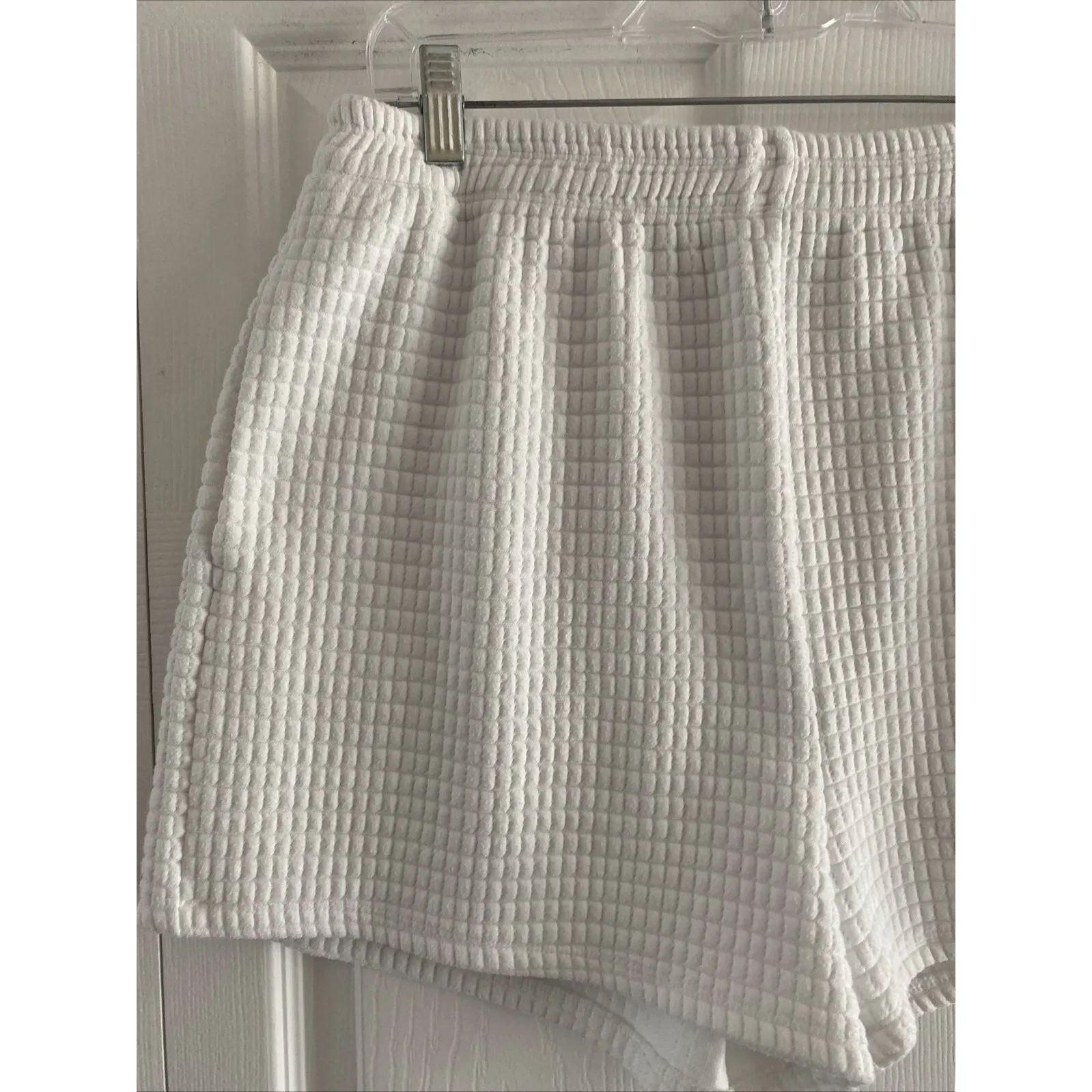 Princess Polly Women's 10 White Textured Comfort Shorts Resort Euro Travel Pull - Image 2