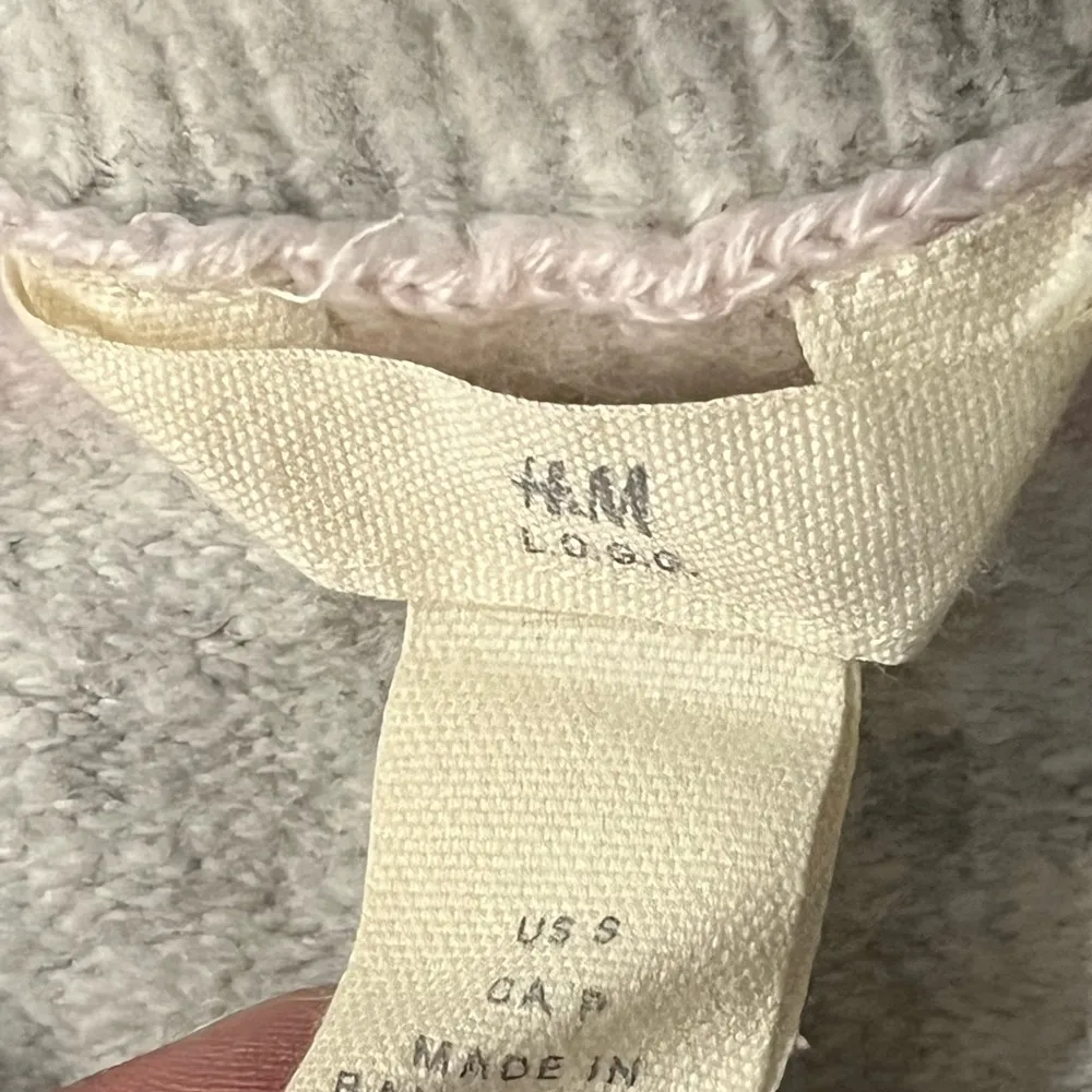 H&M Women’s  Small Striped Sweater - Image 2