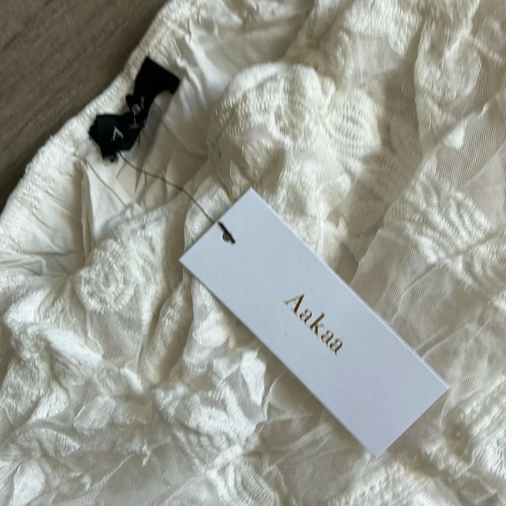 Aakaa ivory lace dress - $50 (26% Off Retail) New With Tags - From Mooshkini