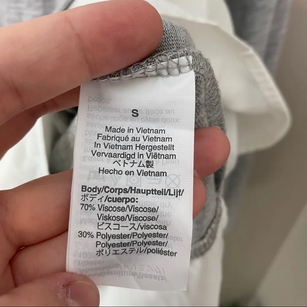 J. Crew Woven Hem Layered Tee Shirt Gray Sz Small - Image 6