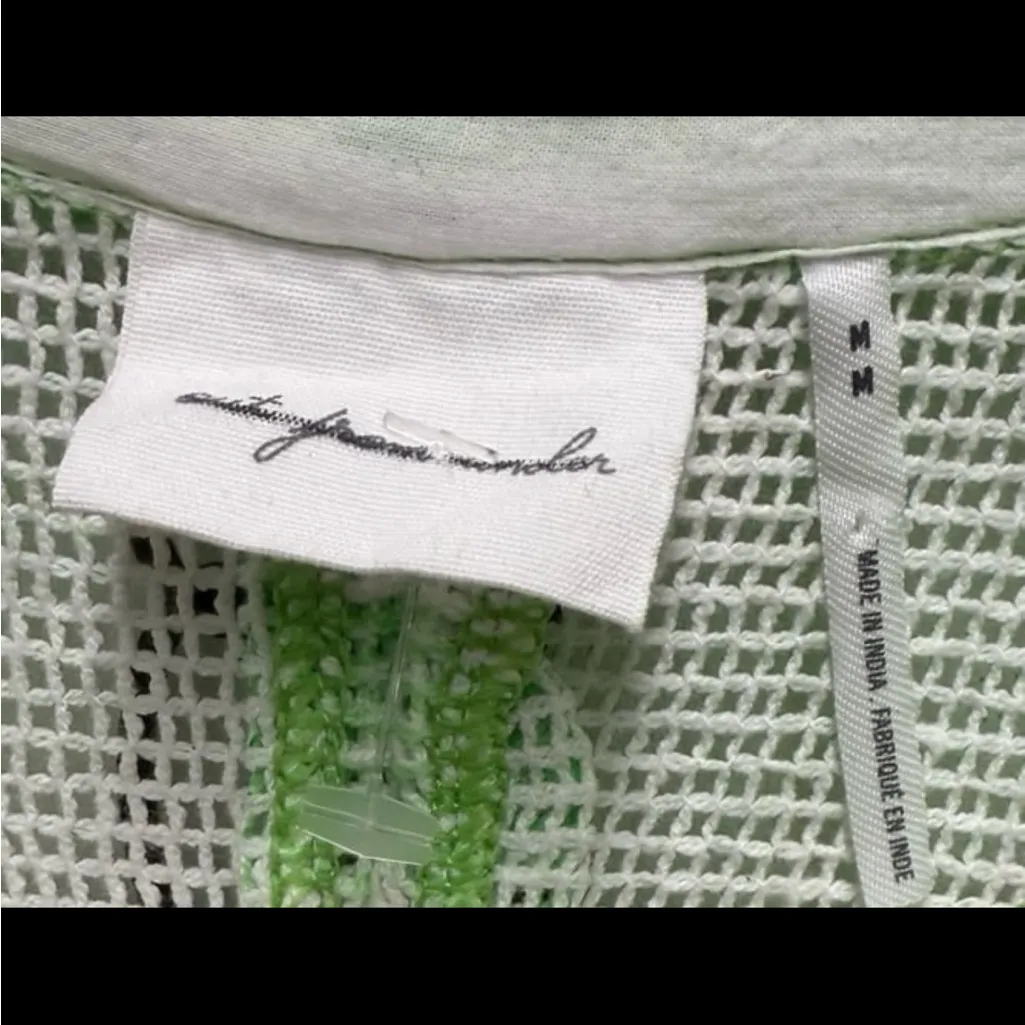 Urban Outfitters Out From Under Beach Boardwalk
Button-Down Shirt. Size Medium - Image 6