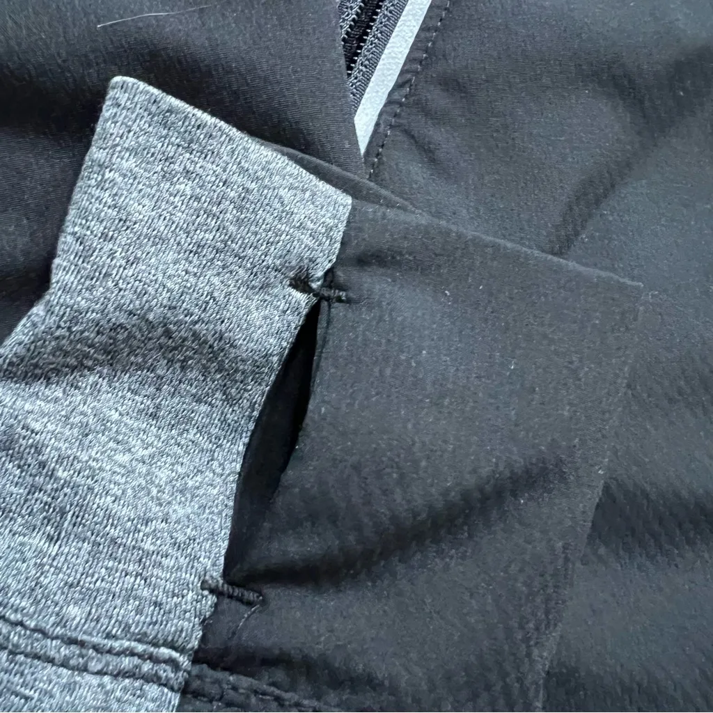 Avalanche  Weather Shield Running Shell Jacket – Size Large - Image 6