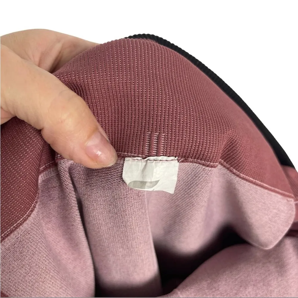 Fabletics High Waisted Seamless Colorblock Legging - Image 13