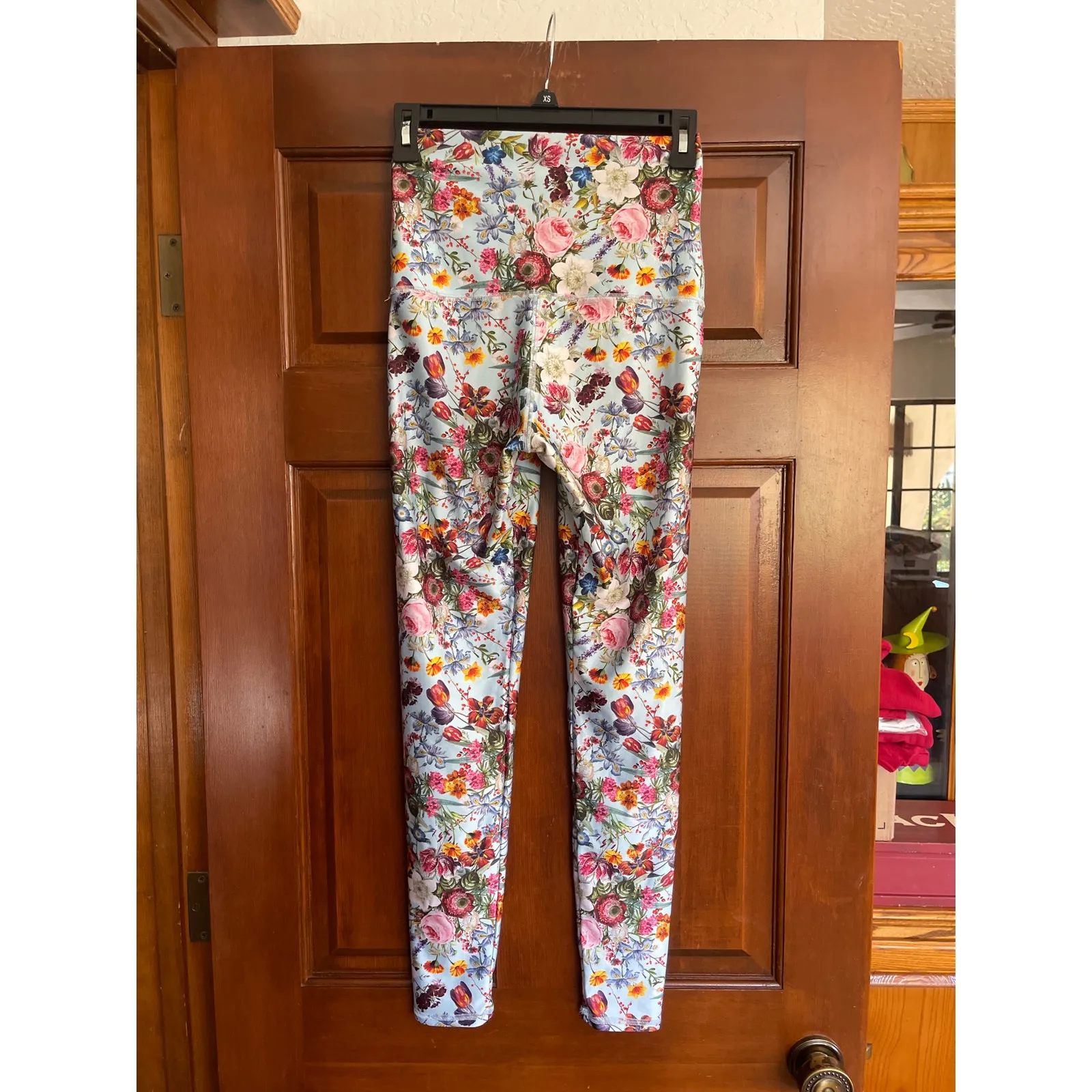 REVOLVE Emily Hsu floral leggings M Size M - Image 2
