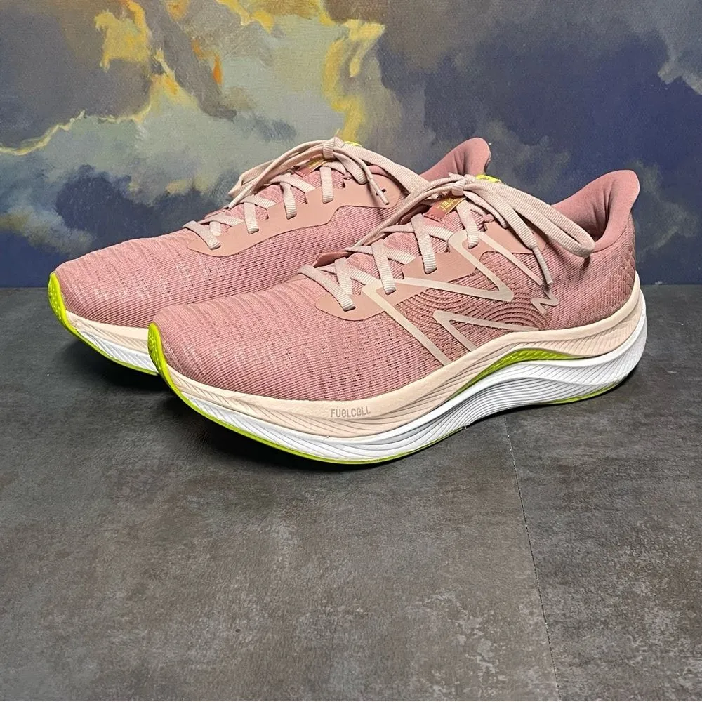 New Balance FuelCell Propel V4 Women's Sneakers Pink Size 9.5B - Image 3