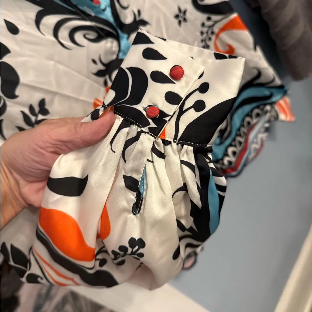 Fate Vibrant Floral Button - Image 3