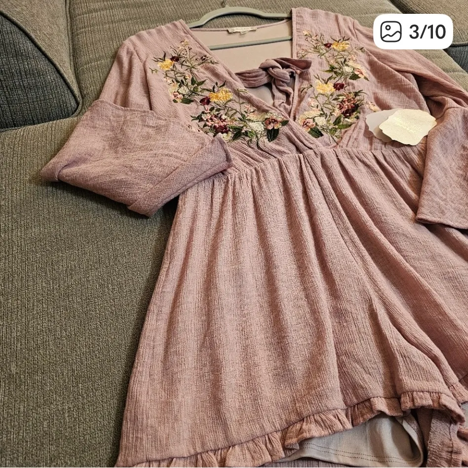 Altar'd State Pink Floral Bohi Flare Sleeve Festive Cottagecore Romper Medium - Image 3