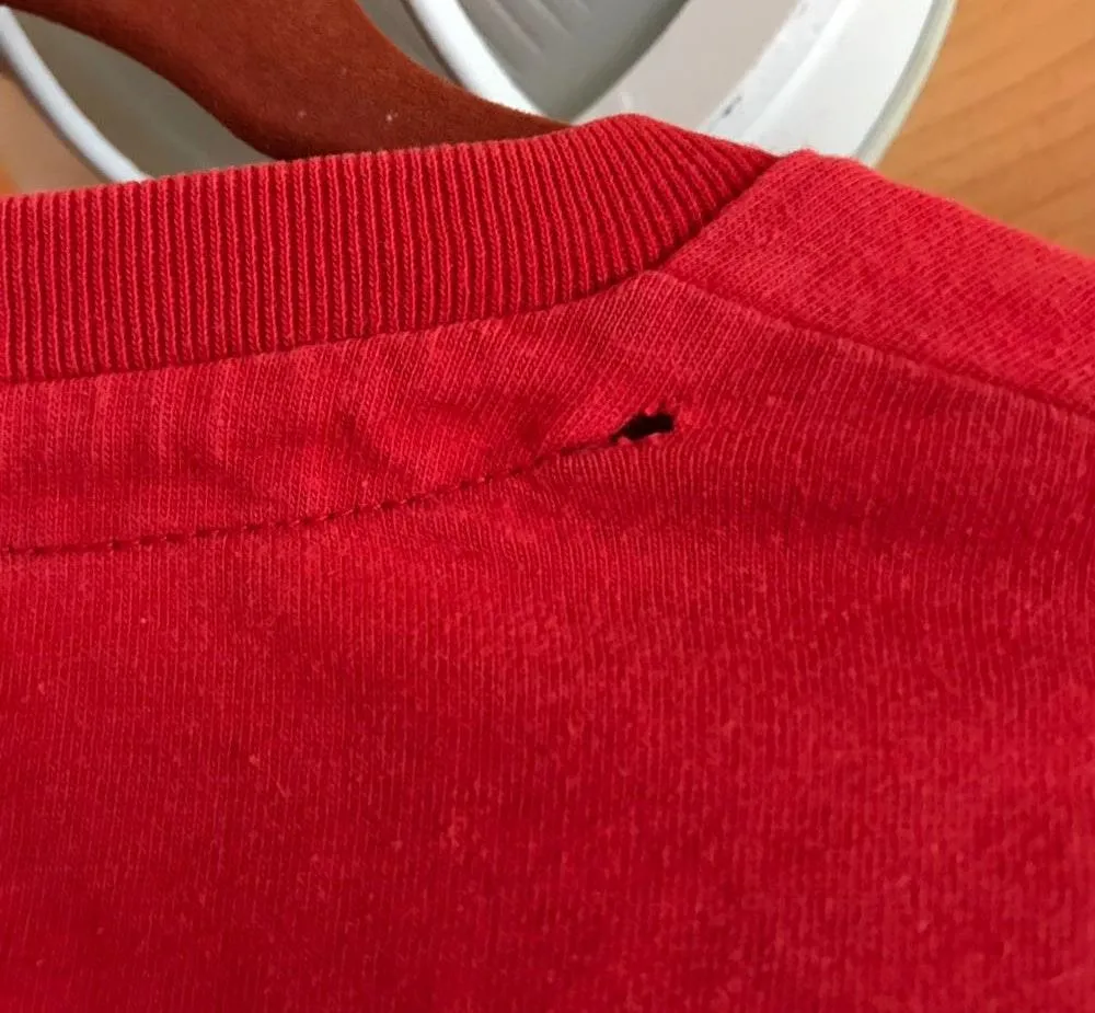 🥳$12 SALE🥳 RED AND YELLOW GRAPHIC TEE - Image 2