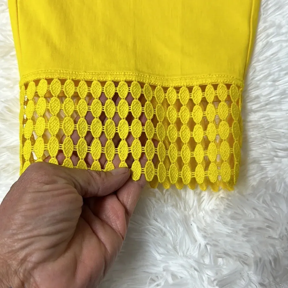 NWOT Zac & Rachel Bright Yellow Capris with Crochet Trim on Bottom Size 16P - Image 2