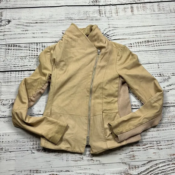 Vince scuba leather moto jacket size small - Image 2