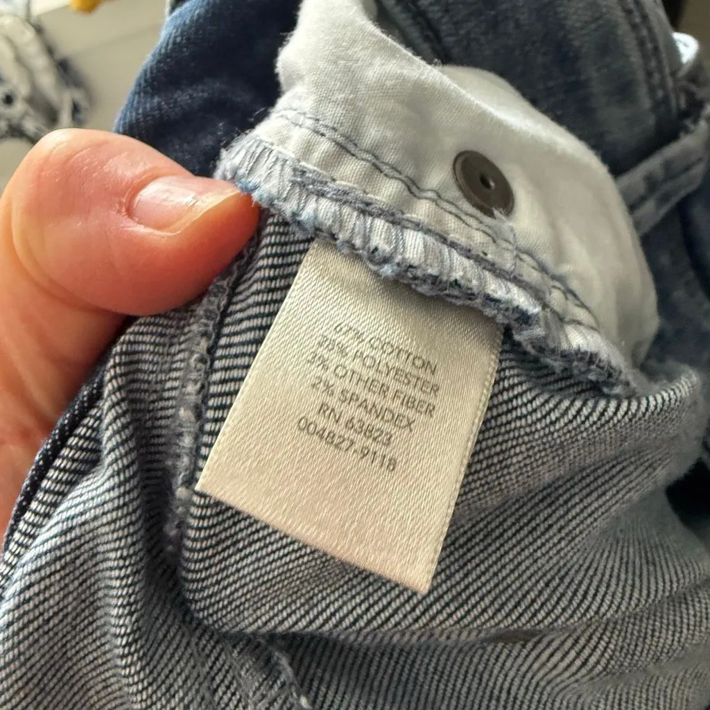 Christopher & Banks Women’s 12 Star Beaded Jeans Ankle - Image 5