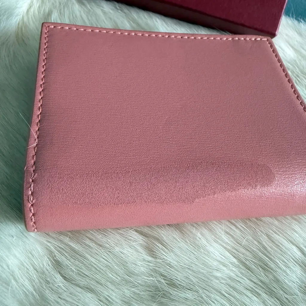 Salvatore Ferragamo Gancini Light Pink Calfskin Leather Wallet - Image 11