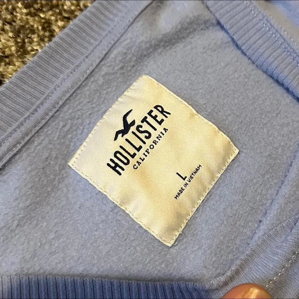 Hollister-co Happy Face Light Purple Sweatshirt - Image 3