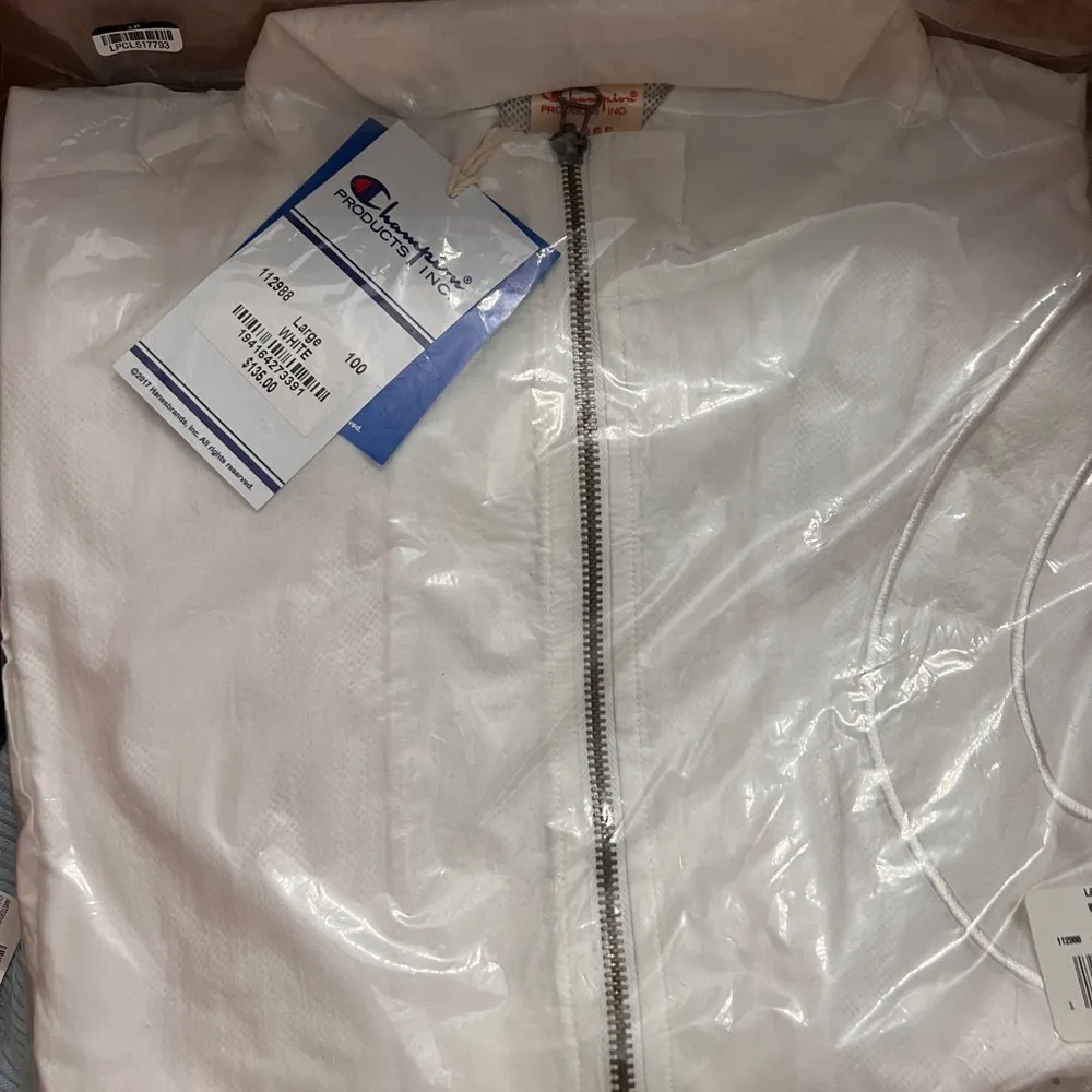 The Upside Track Cropped Tee in Ice. Blue Size XL NWT - Image 7