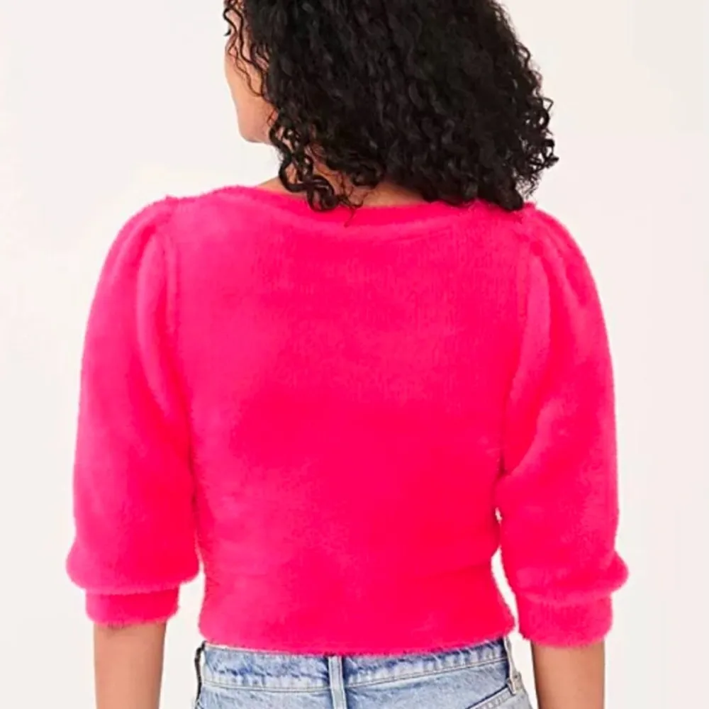 Free People 3/4 length sleeve “Moonbeam Pullover” fuzzy top size Small - Image 2