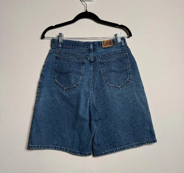 Vintage 90s Lee High-Waisted Denim Shorts - Image 3