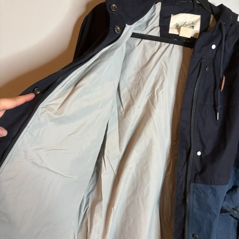 Woolrich Eco Rich Crestview Heritage Jacket in Blue - Image 4