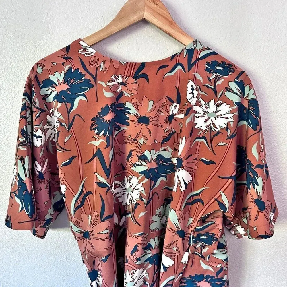VETTA | The Convertible Wrap Tie Dress in Retro Floral Print | Size Medium Pink - Image 6