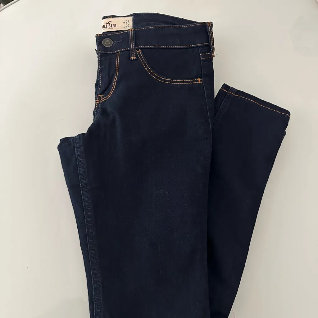 Hollister Blue Skinny Jeans with Signature Stitching - Image 3
